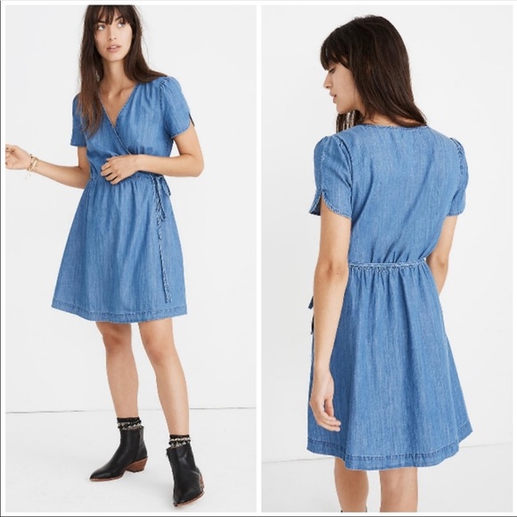 Madewell Dresses & Skirts - Madewell denim wrap dress